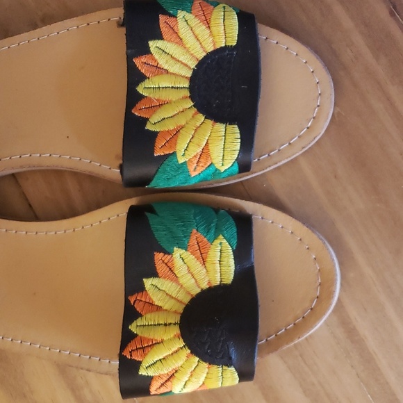 Huaraches - Picture 2 of 5